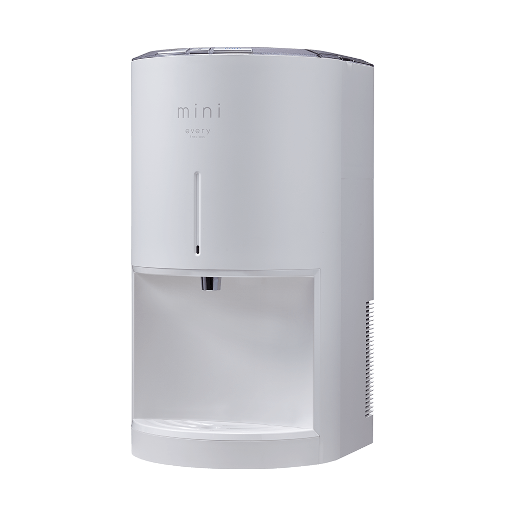 エブリィフレシャス・ミニ マットホワイト斜面