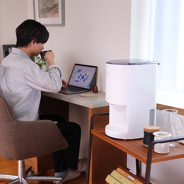 浄水】卓上型の小さなウォーターサーバーevery frecious mini