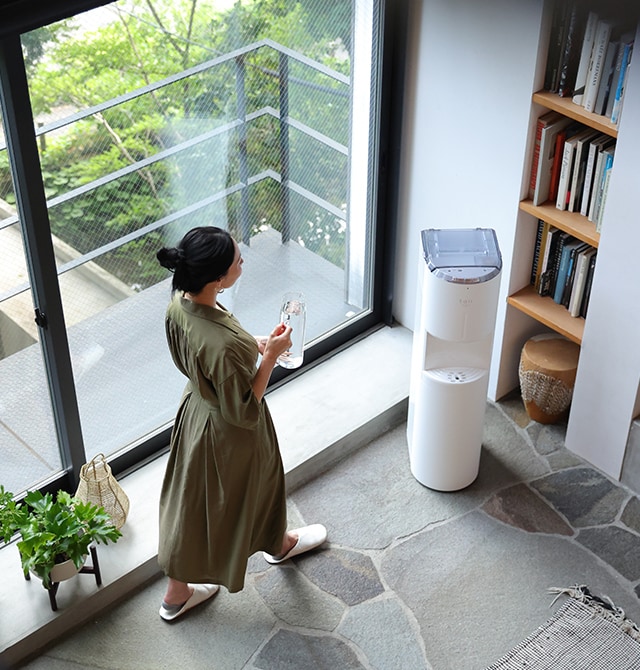 浄水】たっぷり“使いやすい”ウォーターサーバーevery frecious tall